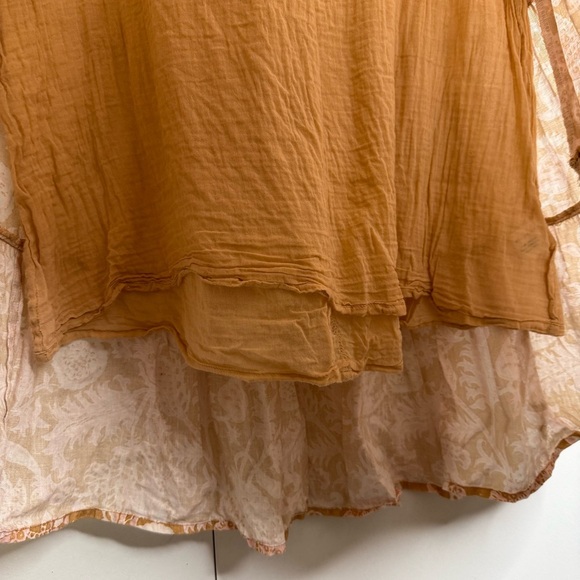 Roller Rabbit - Tan & Pink Floral Paisley Ruffle Mini Linen Dress - Medium - Picture 5 of 11